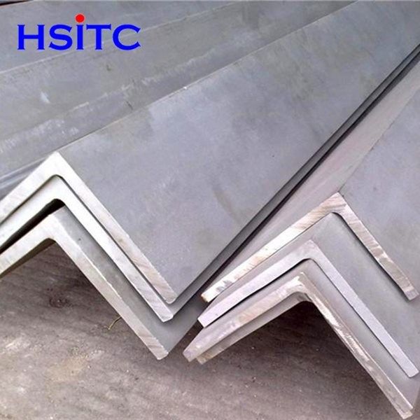 DIN17100 St37 Metal Angle Bar St52 Baja Struktural Konstruksi 0